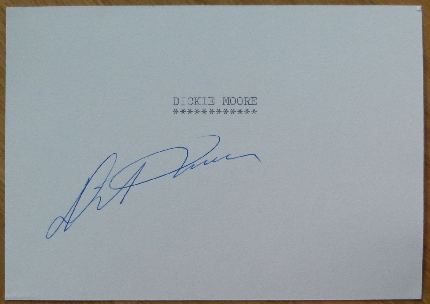Autographes: Dickie Moore (1925-2015) Schauspieler - Autogramm – D'occasion à Dietikon par cyranos.ch