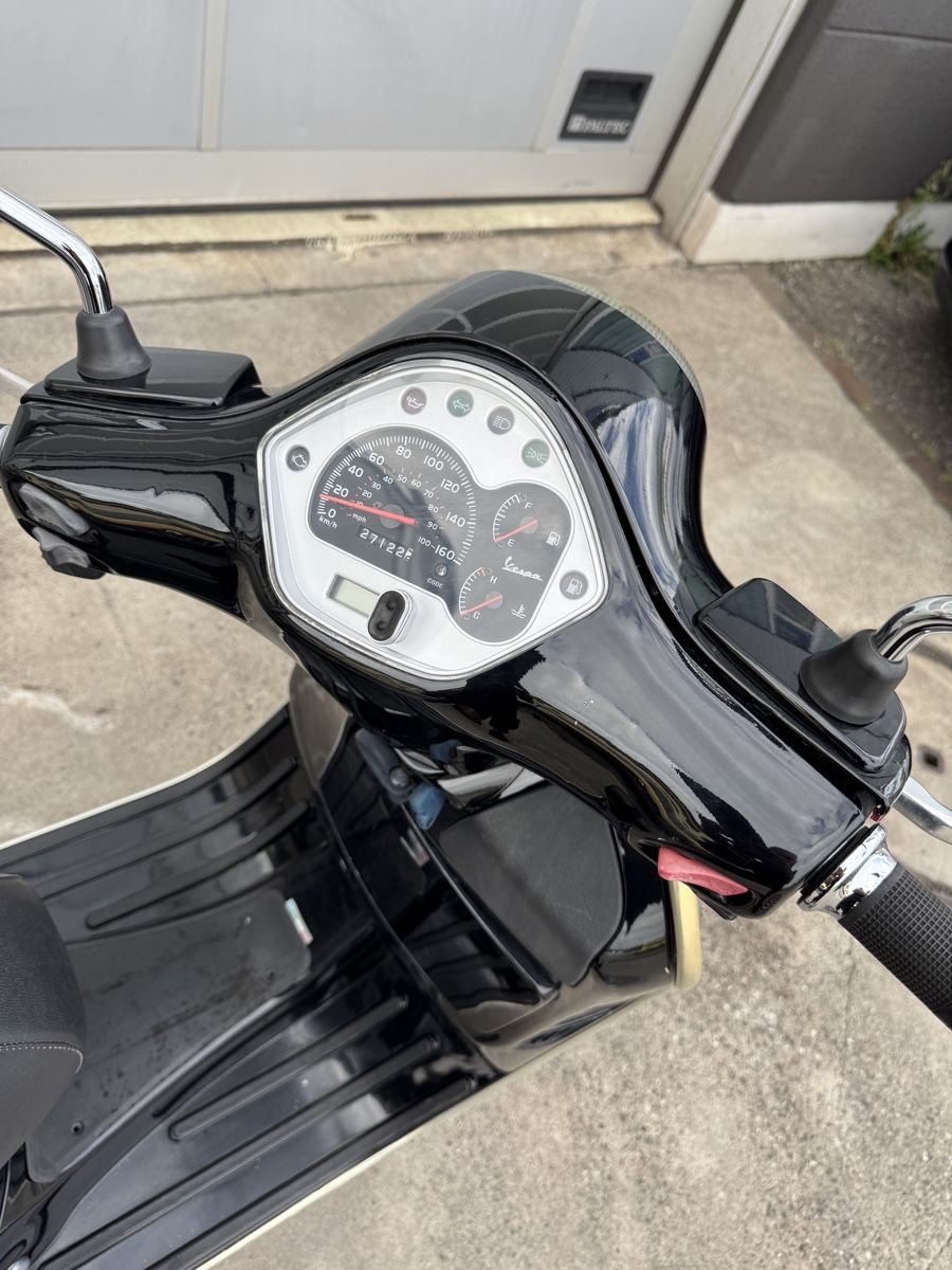 Vespa Scooter: Vespa Gts 125 ccm – Usato da Tägerwilen venduto da dri_s69q 3
