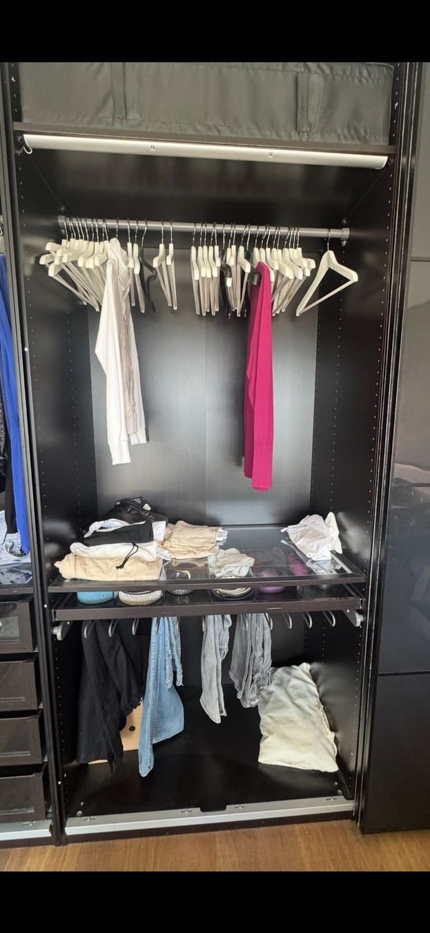 Ikea Armadi: 6.5 m PAX Schrank Ikea – Usato da Wünnewil venduto da Grinch... 5