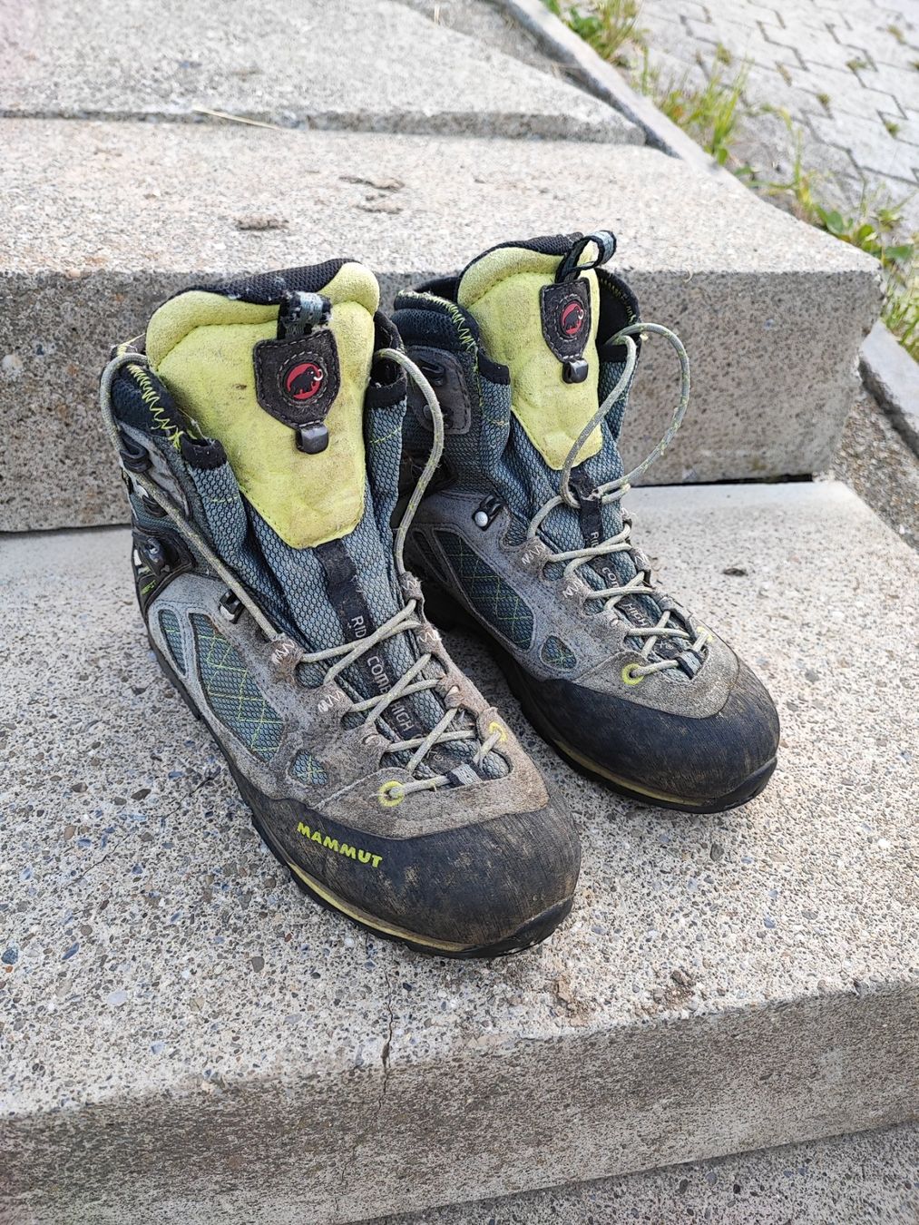 Mammut Scarpe da uomo: Mammut Wanderschuhe Grösse 39 1/3 – Usato da Grabs venduto da Margelchopf1
