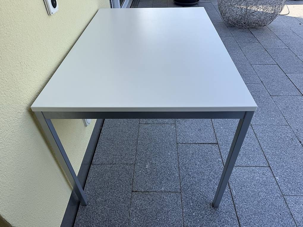 Scrivanie: Bürotisch – Usato da Safenwil venduto da Gudrun05 1