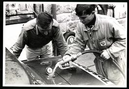Fotografie Auto Triumph Spitfire, BP-Tan