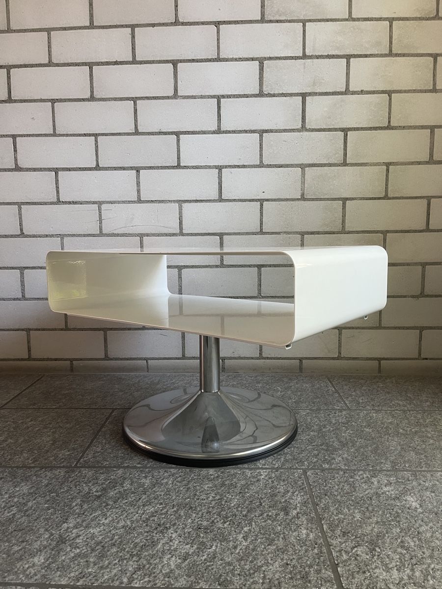 Comodini: Side table white metal chrome – Nuovo (secondo la descrizione) da Zürich venduto da alex_gouveia