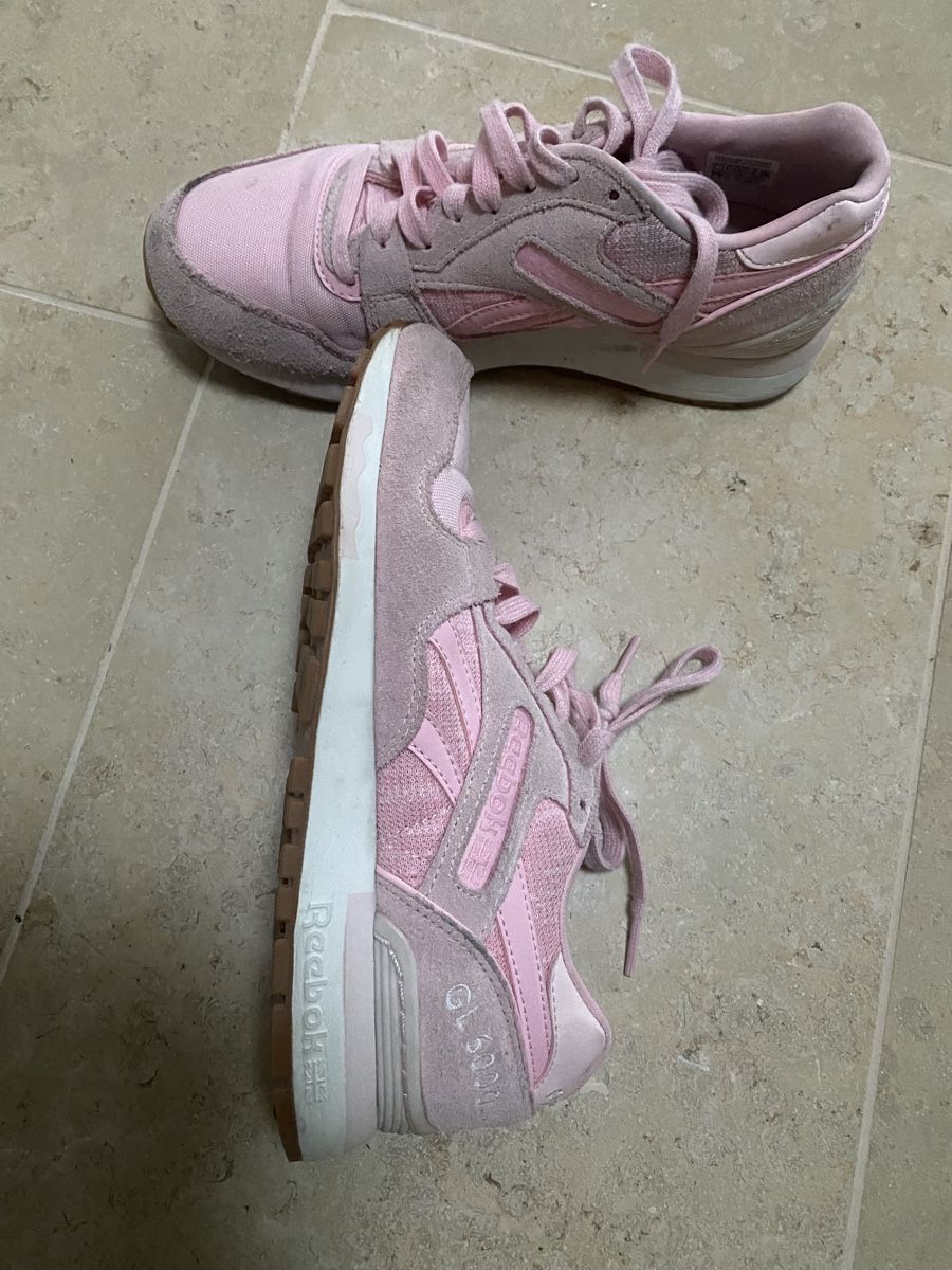 Reebok Scarpe da donna: Reebok Sneakers, Grösse 37.5 – Usato da Zürich venduto da casiana 1