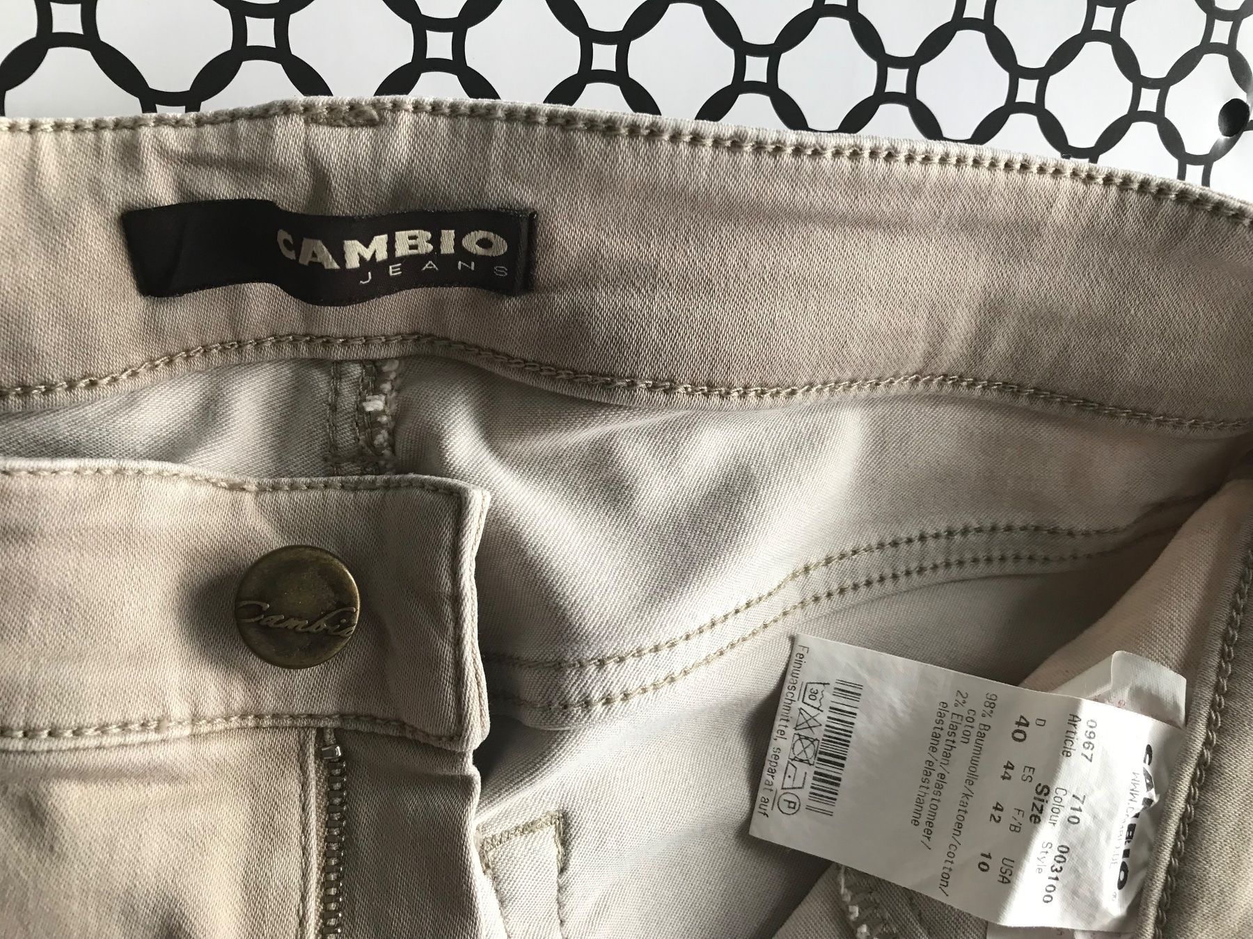 Cambio Jeans: Cambio Jeans beige, Gr. 40/Style003100 – Usato da Niederteufen venduto da mix18 2