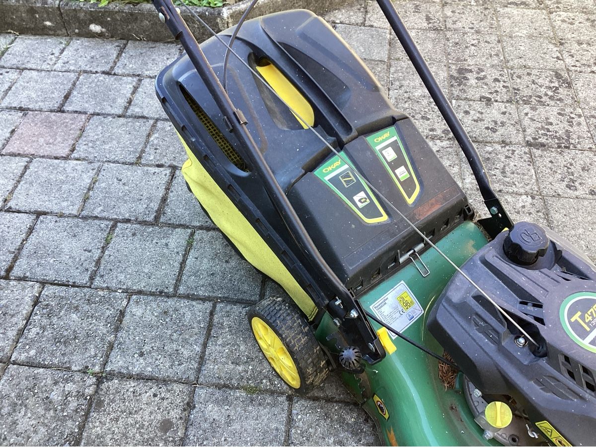 Rasenmäher: Benzin Rasenmäher OKAY – Gebraucht aus Mettmenstetten von karo54 3