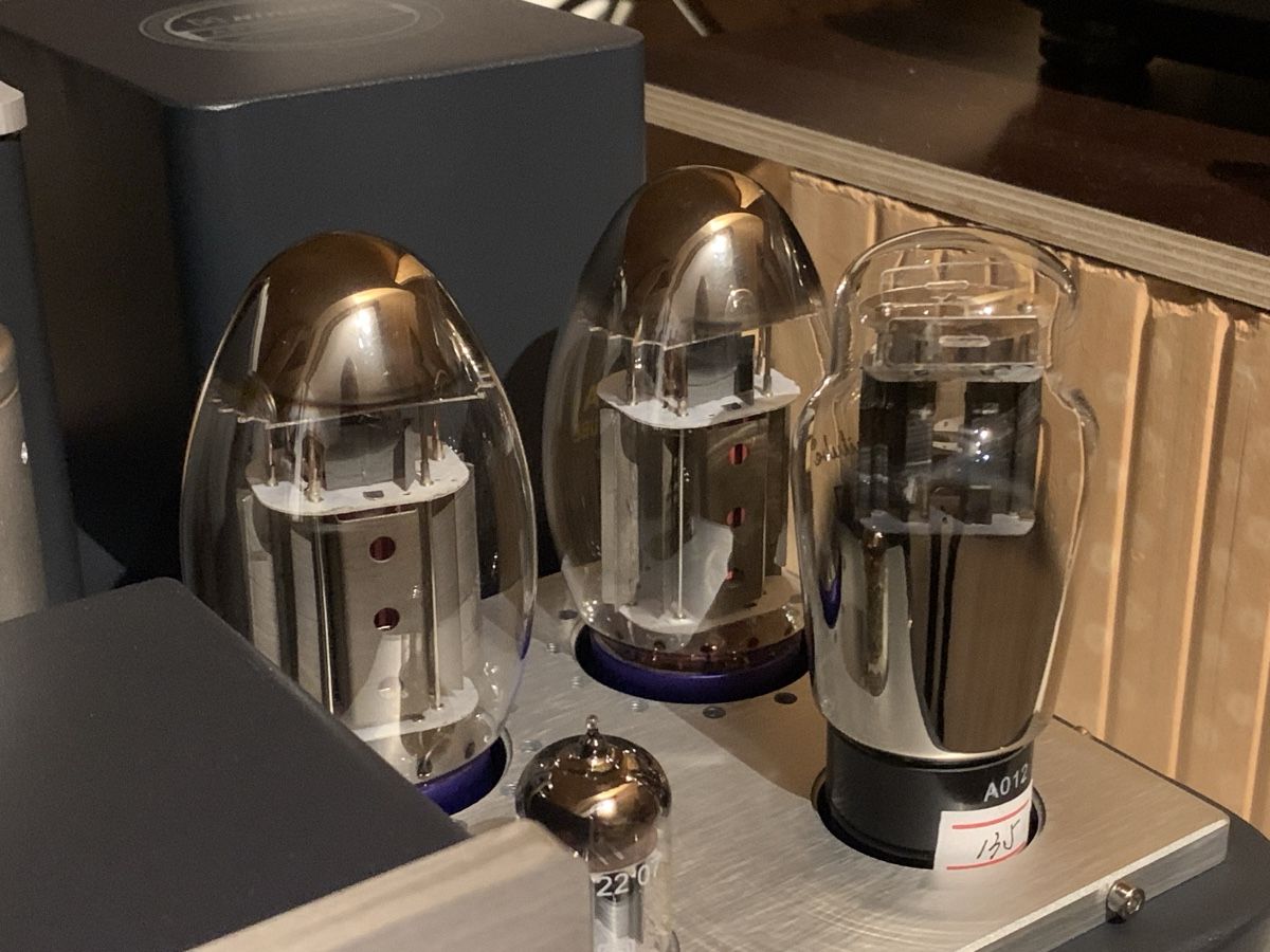 Amplificatori: Röhrenverstärker Highend fabrikneu – Nuovo e nell'imballaggio originale da Rosshäusern venduto da HighendSolutions 3