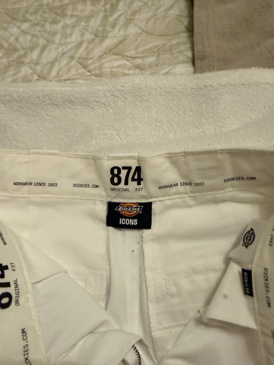 Dickies Pantaloni: Dickies 874 Hose, Weiss – Nuovo (secondo la descrizione) da St. Moritz venduto da ari_9fcv 1