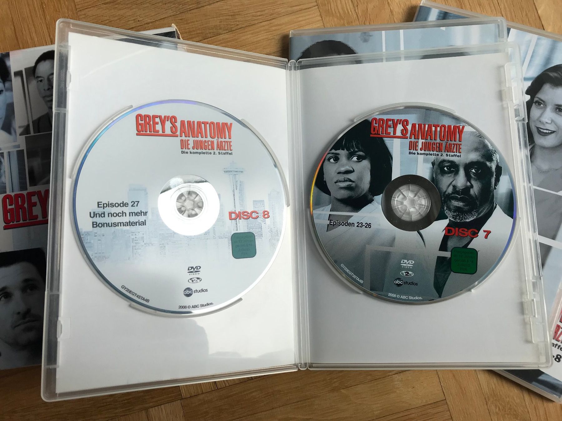 Tutti i DVDs: Grey's Anatomy - Staffel 2 - DVD – Usato da Zürich venduto da Malcom 3