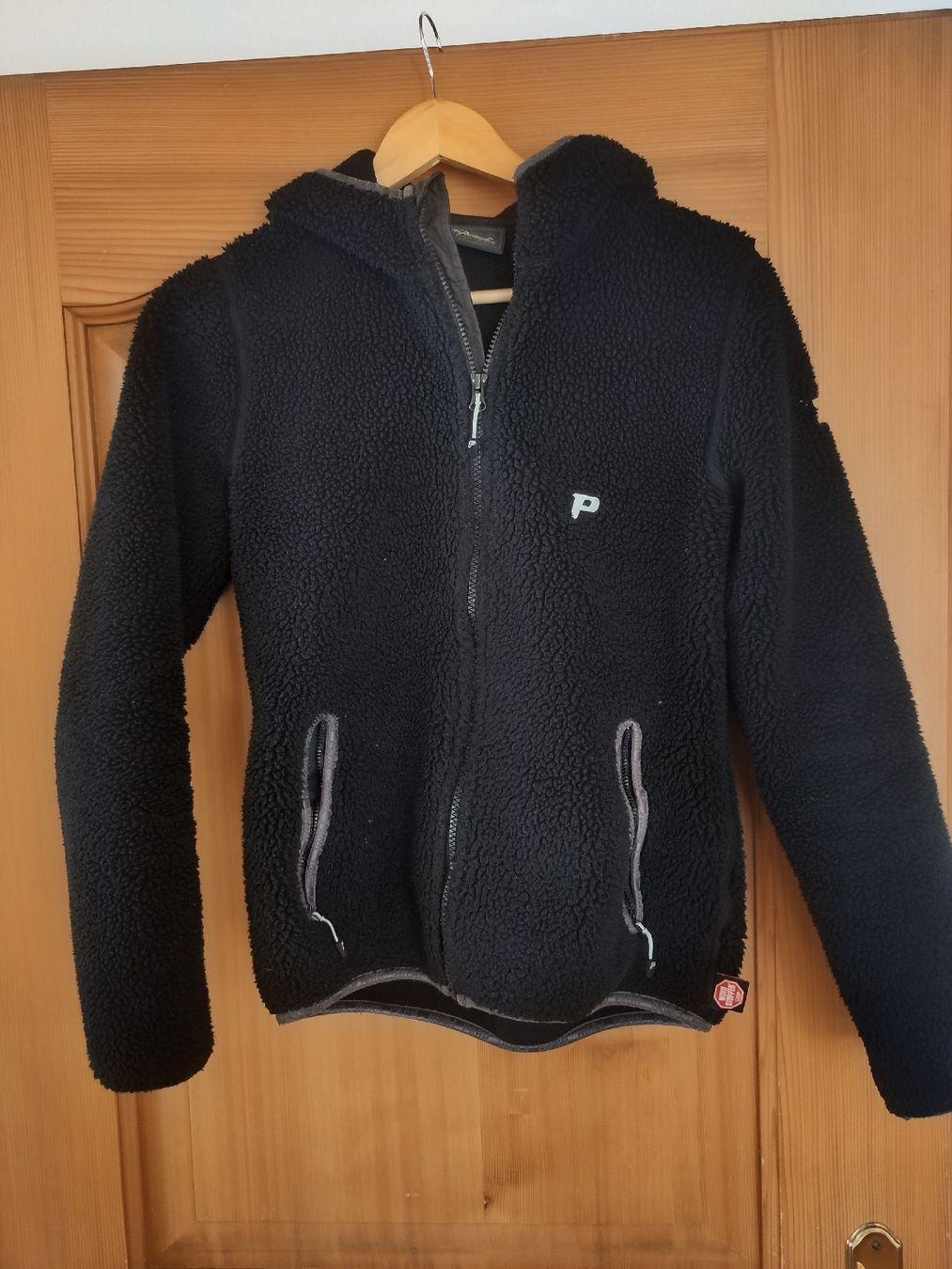 Peak Performance Giacche: Teddy Windstopper Jacke Peak Performance  – Usato da Meikirch venduto da nicoleKB