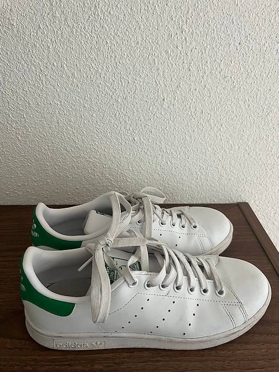 Adidas Damenschuhe: Adidas Stan Smith weiss / grün Gr. 38.5 – Gebraucht aus Güttingen von sin_6lcy 2