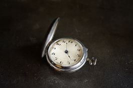 Taschenuhr aus Silber