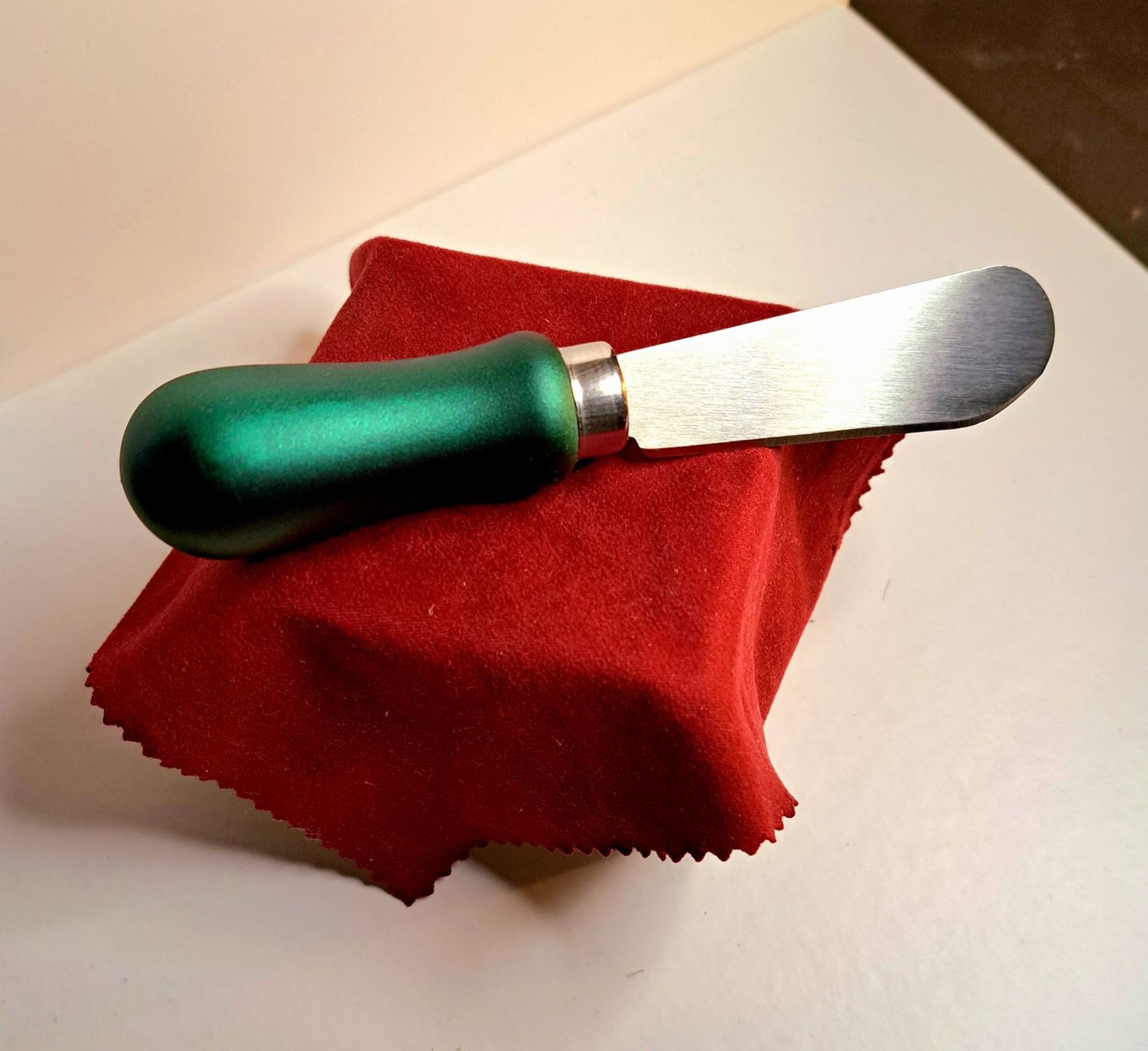 Coltelli da cucina: Eleganter Brieföffner / Käsemesser 13cm – Nuovo (secondo la descrizione) da Egnach venduto da ASTROFRITZ