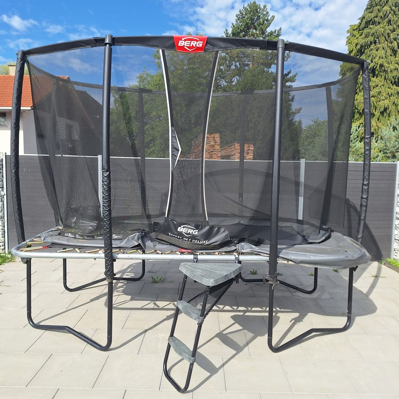 Trampolines: Trampolin Berg – D'occasion à Diessenhofen par tsc_b77c