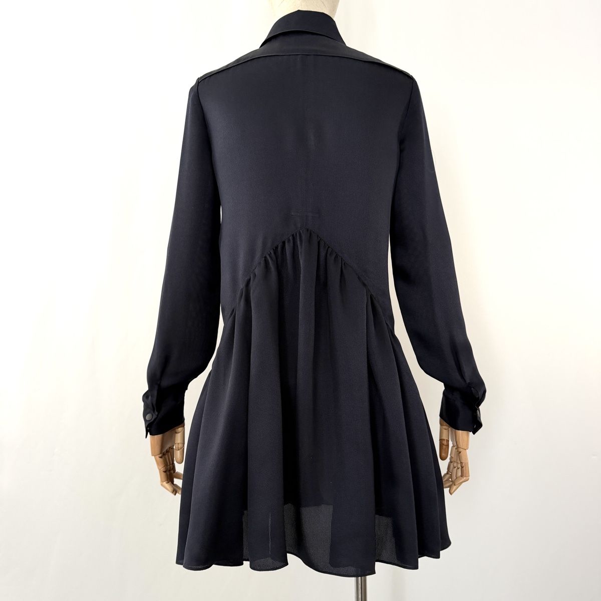Proenza Schouler Kleider: PROENZA SCHOULER Silk Dress – Gebraucht aus Emmen von Avviivva_Com2023 3