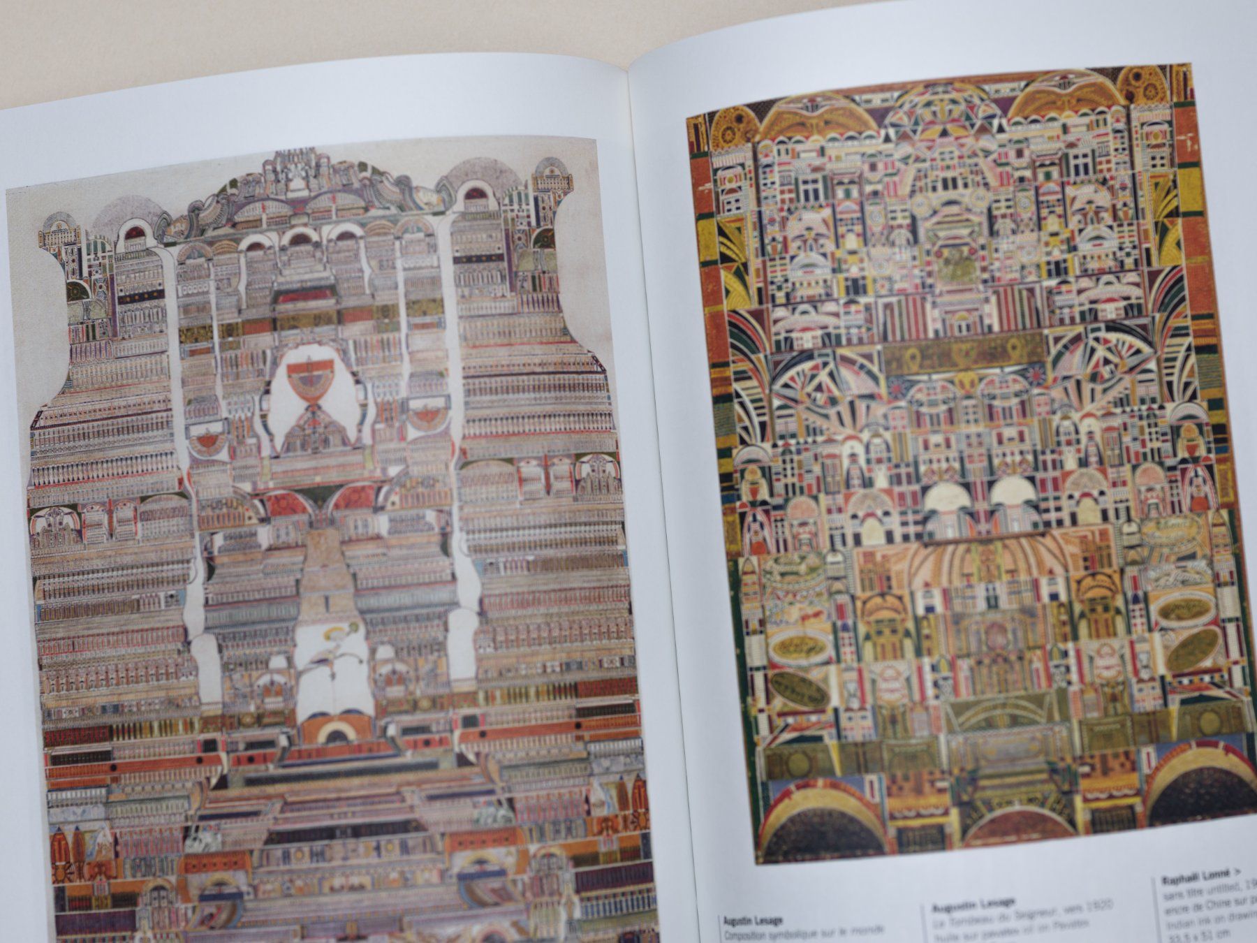 Bücher: Architecture - Art Brut - The Collection – Gebraucht aus Zürich von 000rk 3