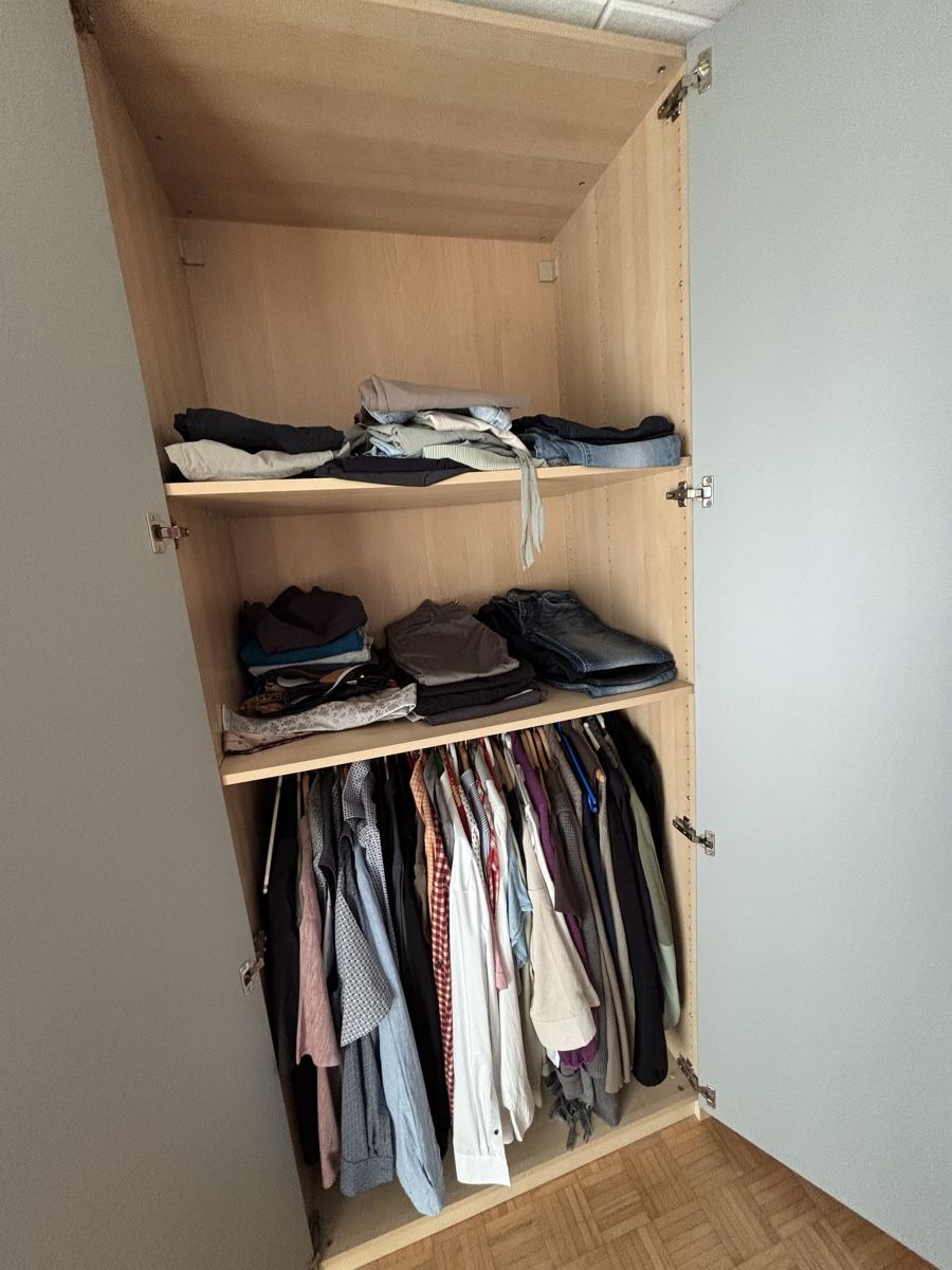 Armadi: 5türiger Ikea Kleiderschrank – Usato da Hinwil venduto da Spazzo 2