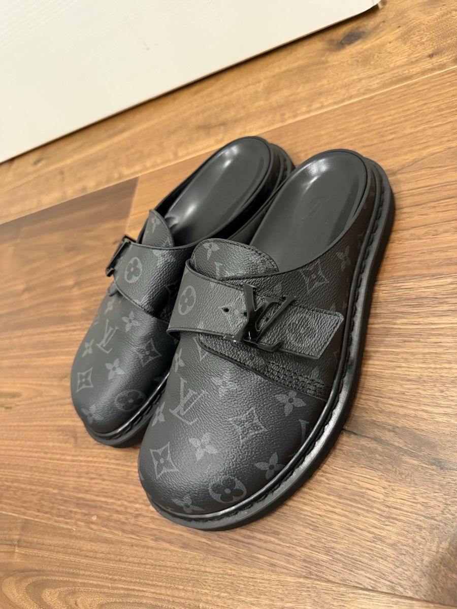 Louis Vuitton Scarpe da uomo: Louis Vuitton Mules mit Rg. – Usato da Ellighausen venduto da privateseller