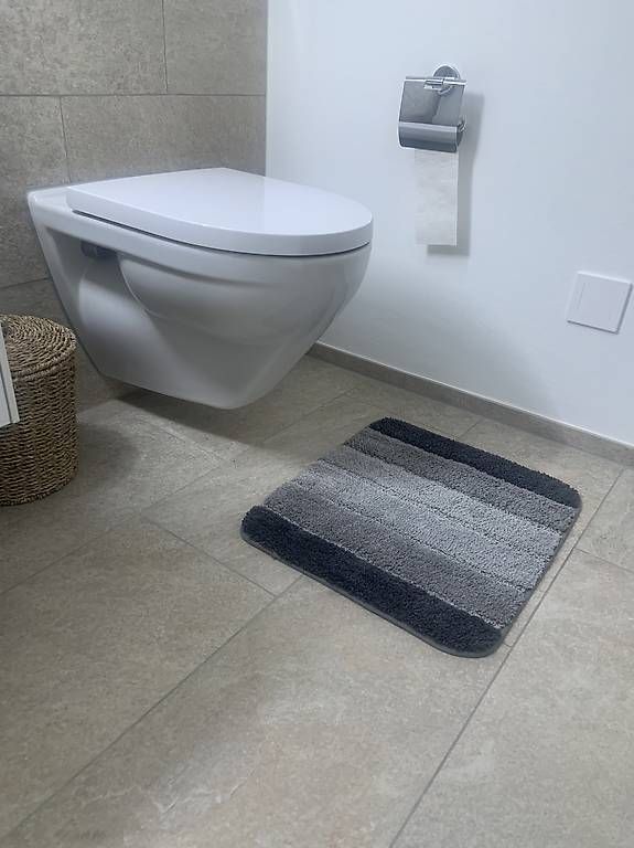 Tappetini fitness: Badvorleger 44x50 – Usato da Davos Dorf venduto da BenoitFichaux 2