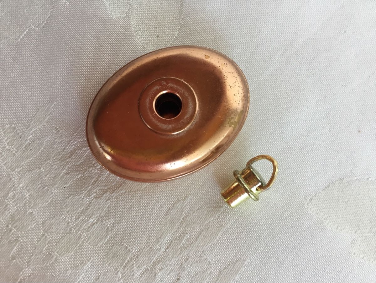 Case e mobili per bambole: Bodo Hennig Bettflasche 1:12 – Usato da St. Gallen venduto da chamilla 3