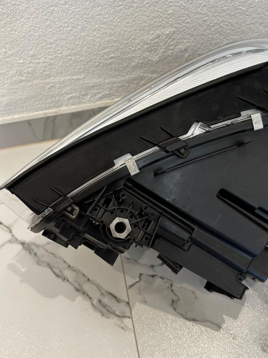 BMW Fari: Scheinwerfer BMW G01. G02 X3 X4 Rechts – Usato da Conthey venduto da Neoon2011 1