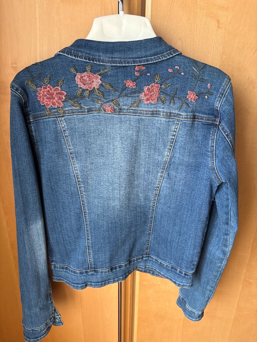 Vila Vestes: Vila Jeansjacke Gr. S – D'occasion à Richterswil par ZueriLake2 6