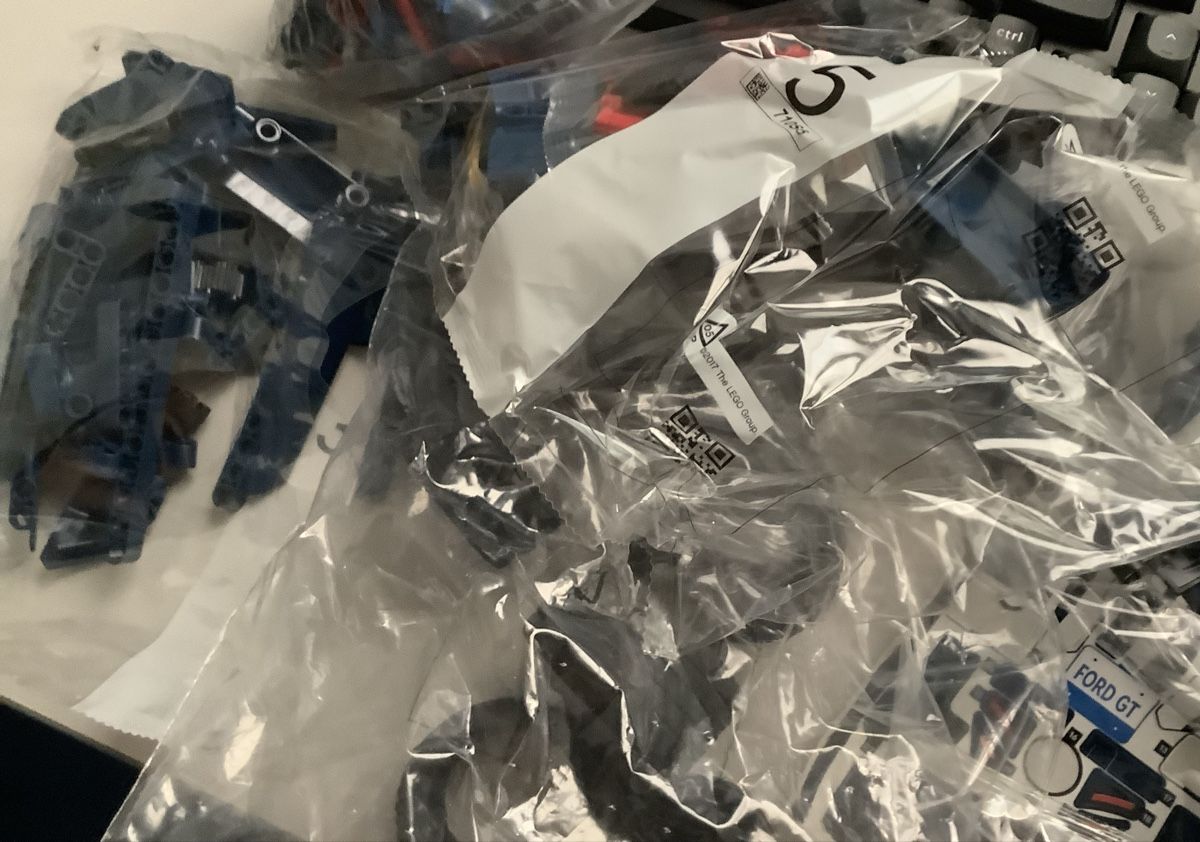 Lego Kit di costruzioni: LEGO Technic Ford GT 42154 Teile  – Usato da Biel-Benken BL venduto da Lanma 4