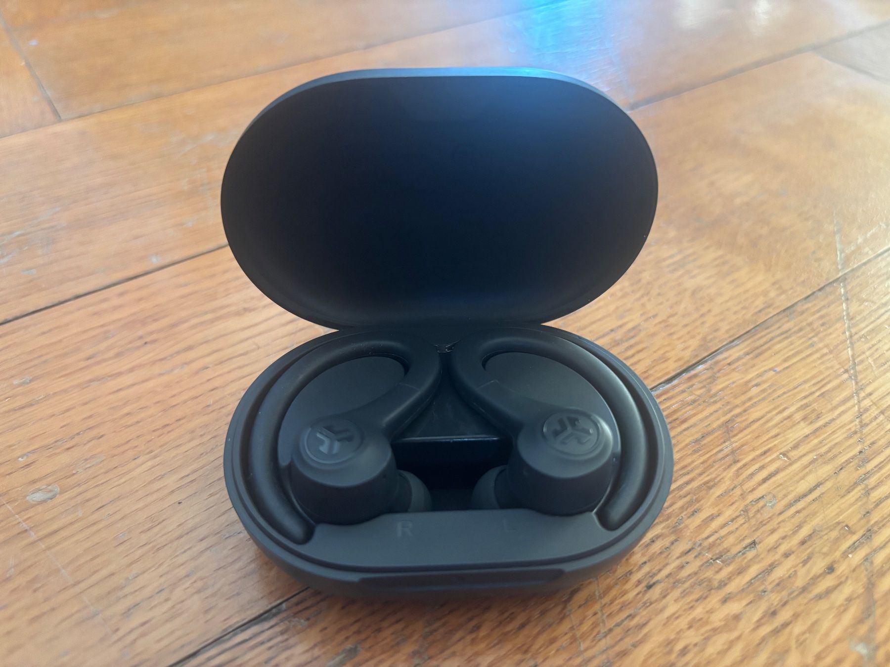 Cuffie: JLAB GO SPORT+ True Wireless Earbuds – Usato da Lausanne venduto da Mogcatknight 2