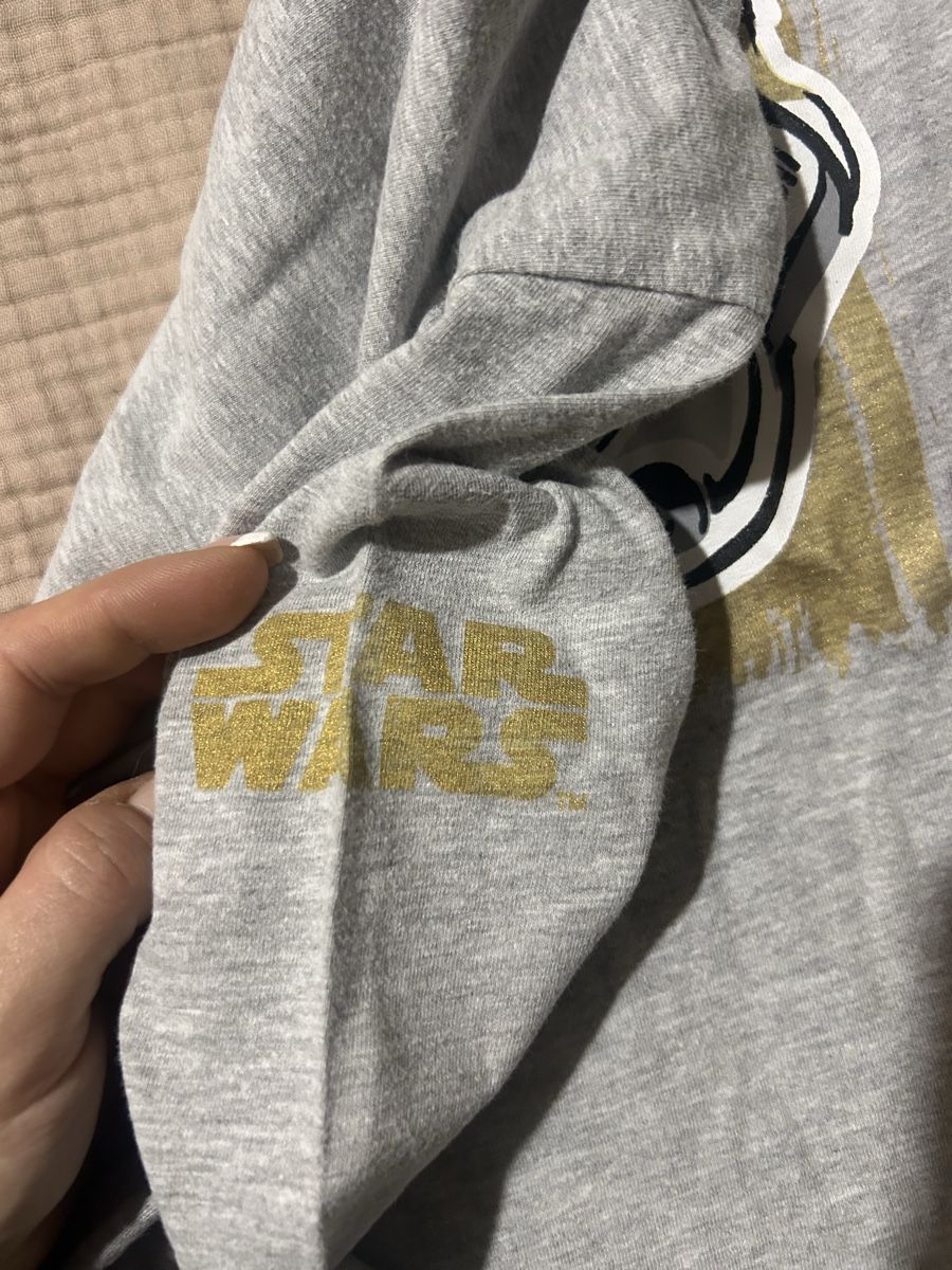 Maglioni & Felpe: Star Wars Shirt Gr. 128 – Usato da Basel venduto da jahrabarr 2
