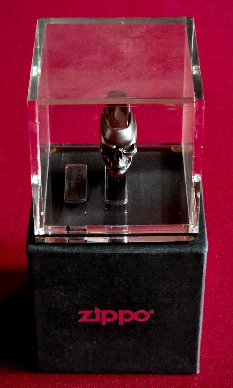 Zippo Accendini: Zippo Gothic Skull limited edition, new. – Nuovo e nell'imballaggio originale da Villeret venduto da yan_vgv2 5