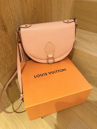Louis Vuitton Tambourin Bag rosa