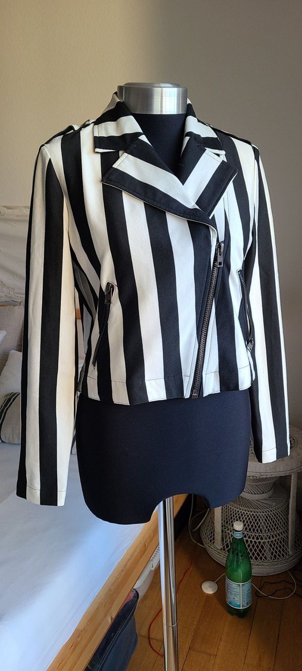 Giacche: Jacke von Forever 21, Gr. S – Usato da Basel venduto da Luzora 2