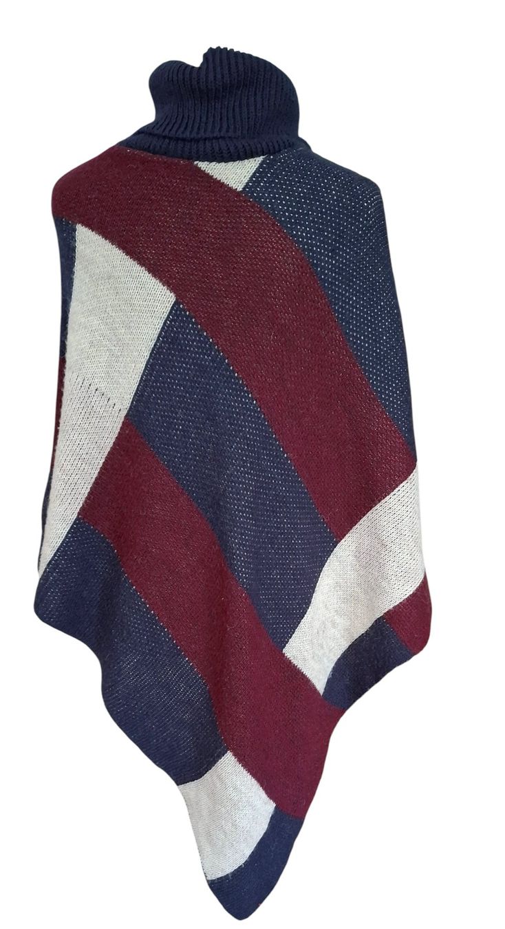 Altro in Moda donna: 3093CV – Poncho – Usato da Savièse venduto da SolidEthique_Marsu74 2