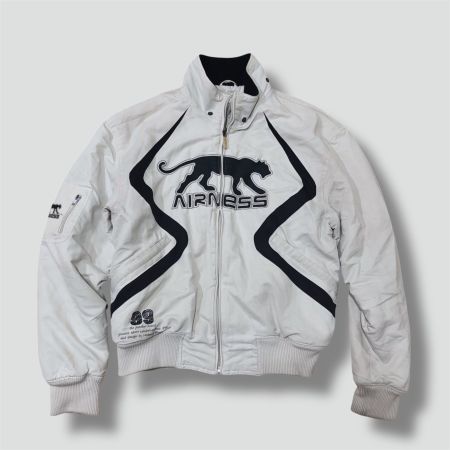 Airness white streetwear warm jacket 00s (nike puma adidas)