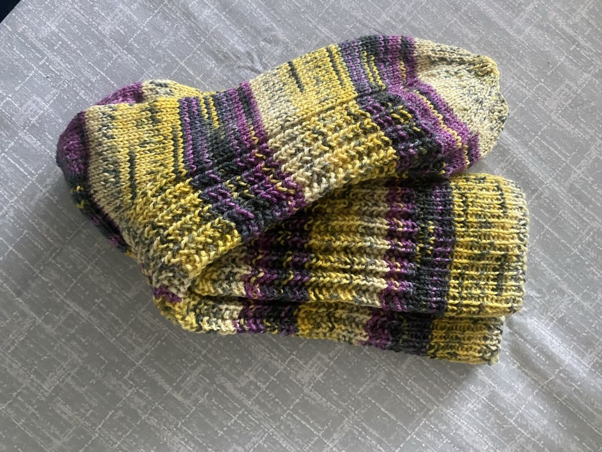 Calze: Warme, handgestrickte Socken, Grösse 42 – Nuovo (secondo la descrizione) da Thun venduto da marasch01