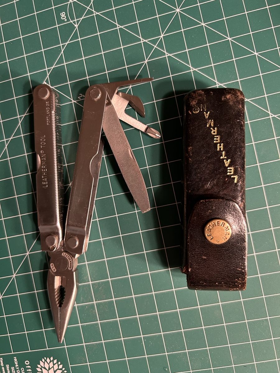 Leatherman Coltelli tascabile: Multitool Leatherman PST mit Lederetui - 08/1997 – Usato da Männedorf venduto da jon_79vx 3