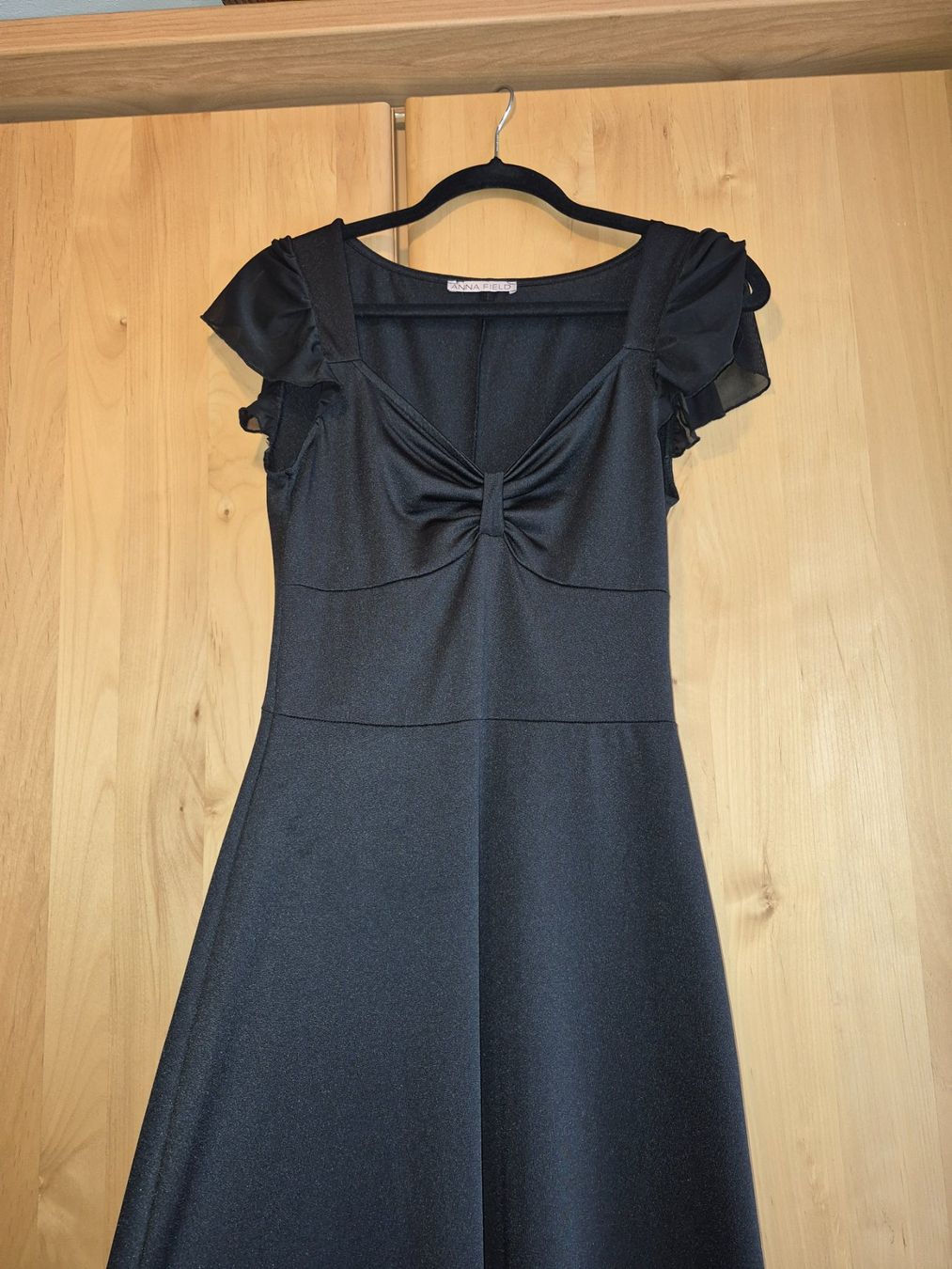Robes: Maxi Kleid Schwarz – D'occasion à Russikon par ENA.W22 1
