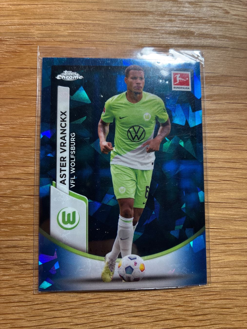 Topps Carte collezionabili: Topps Chrome Saphire Aster Vranckx Wolfsburg – Usato da Solothurn venduto da MegaDaggi