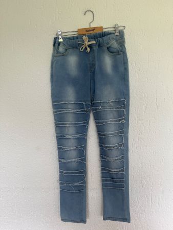 Neuwertige Coole Jeans mit speziellem Design, 36/38