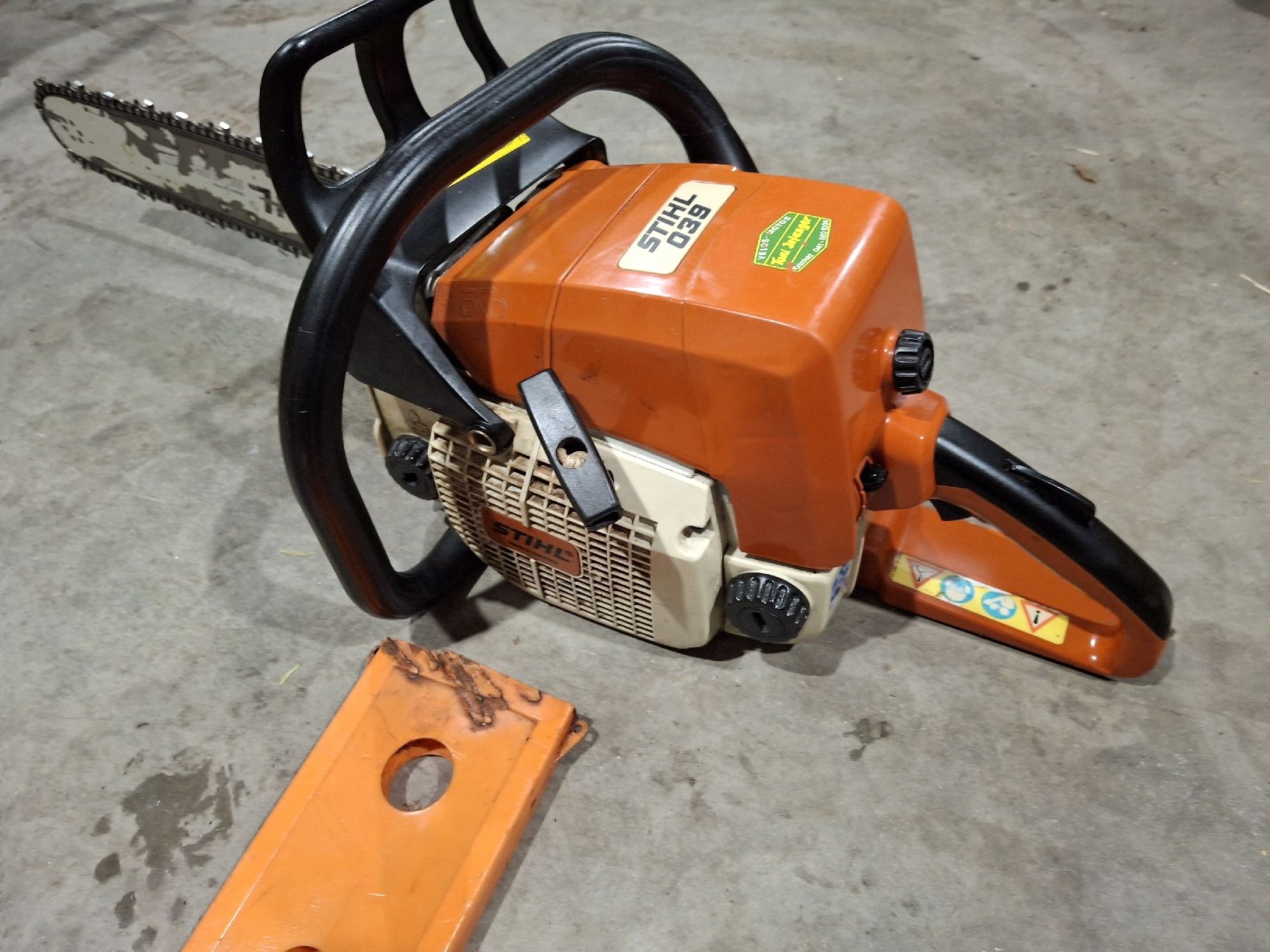 Stihl Seghe: Motorsäge Stihl 039 – Usato da Emmenbrücke venduto da inf_l8yf 4