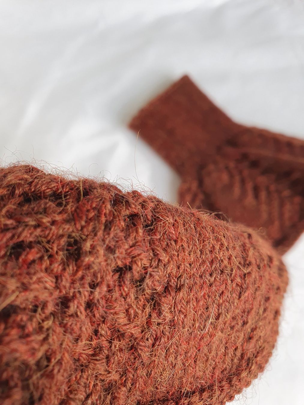 Guanti & manicotti: Pulswärmer, Handgestrickt, Handstulpen, Geschenk – Nuovo e nell'imballaggio originale da Neunkirch venduto da Sandramay 5