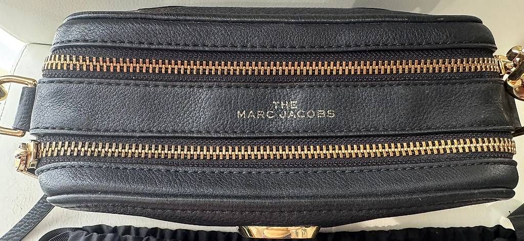 Borse da donna: Marc Jacobs Snapshot Tasche Schwarz  Original  – Usato da Wettingen venduto da oma_c5zn 3