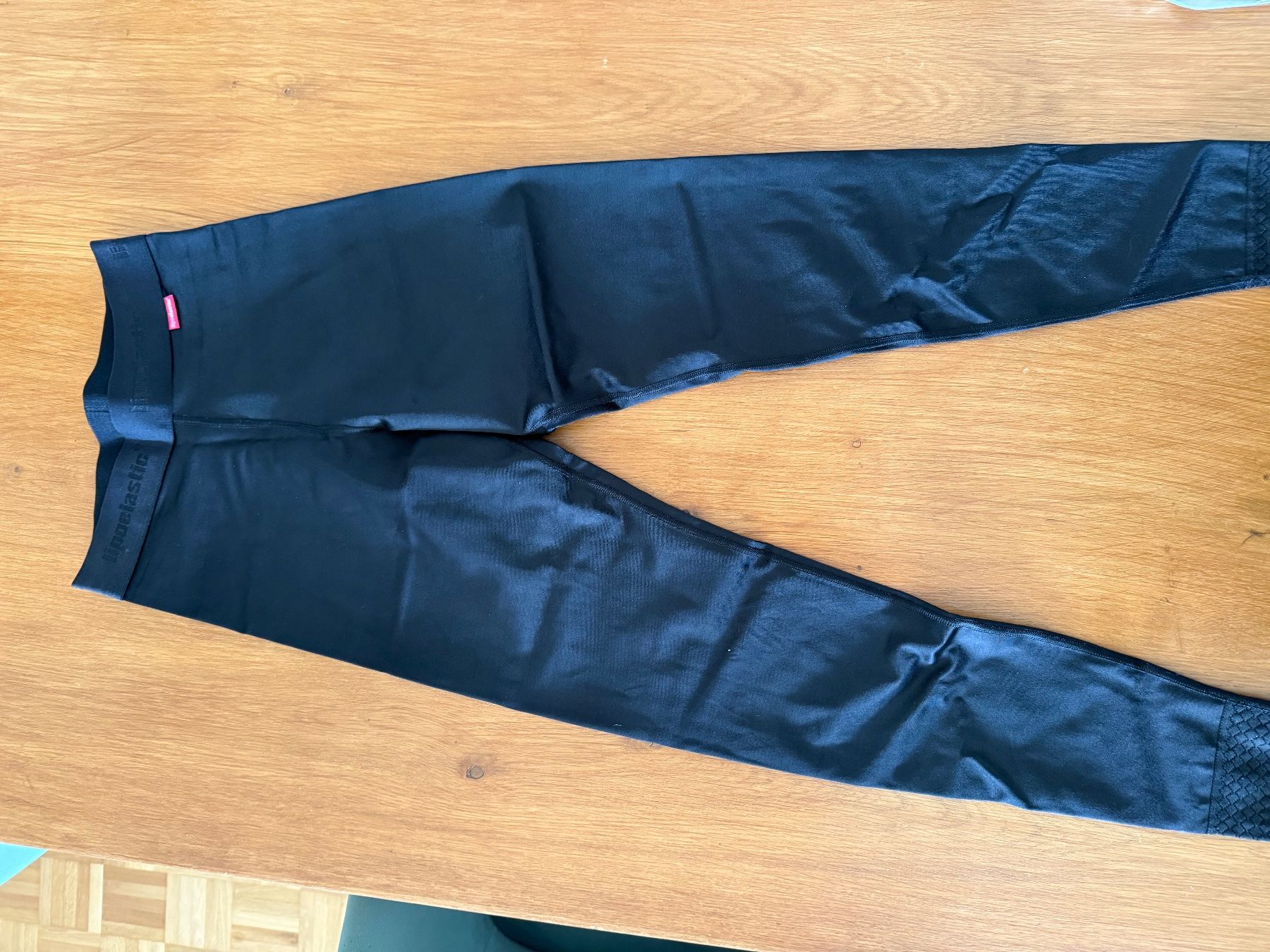 Leggings: Kompressionslegins Post OP Liposuktion – Usato da Zürich venduto da JuliaBeuggert 3