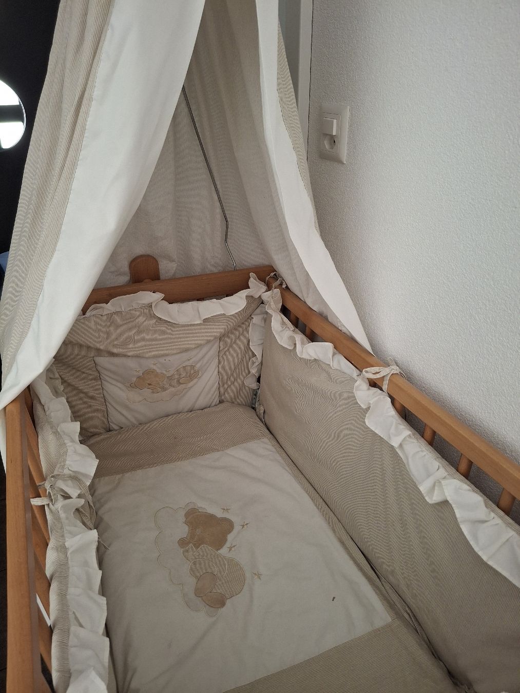 Letti: Schöne gute Baby Wiege Bett – Usato da Lütisburg venduto da ALSImmobau 1