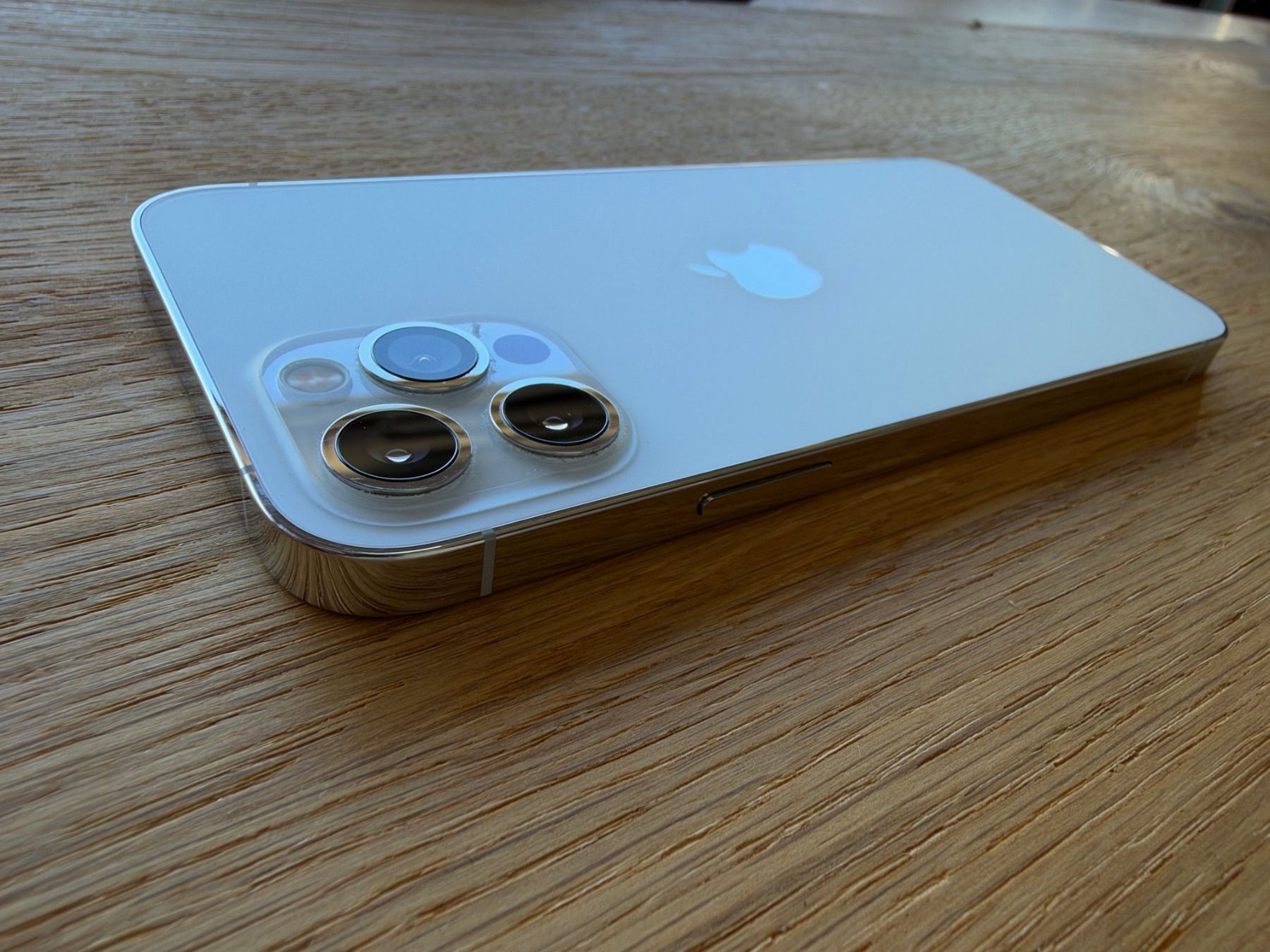 Apple Handys / Smartphones: Apple iPhone 12 Pro, 128 GB - Silber – Gebraucht aus Chur von swissriddle 3