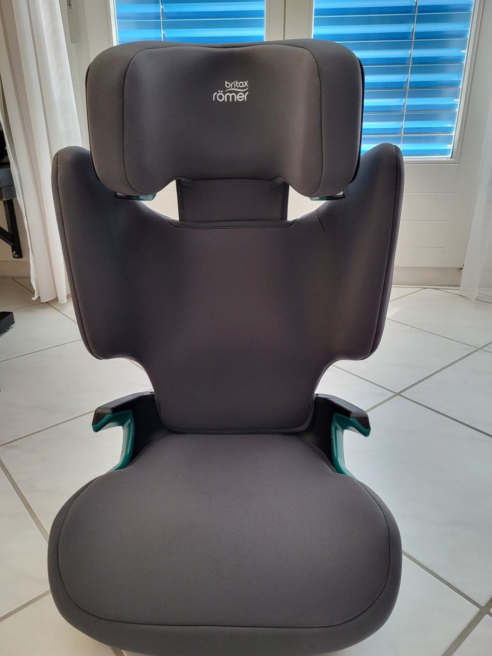 Britax Römer Seggiolini per auto: Britax Römer Adventure Autositz – Usato da Fehraltorf venduto da Howe