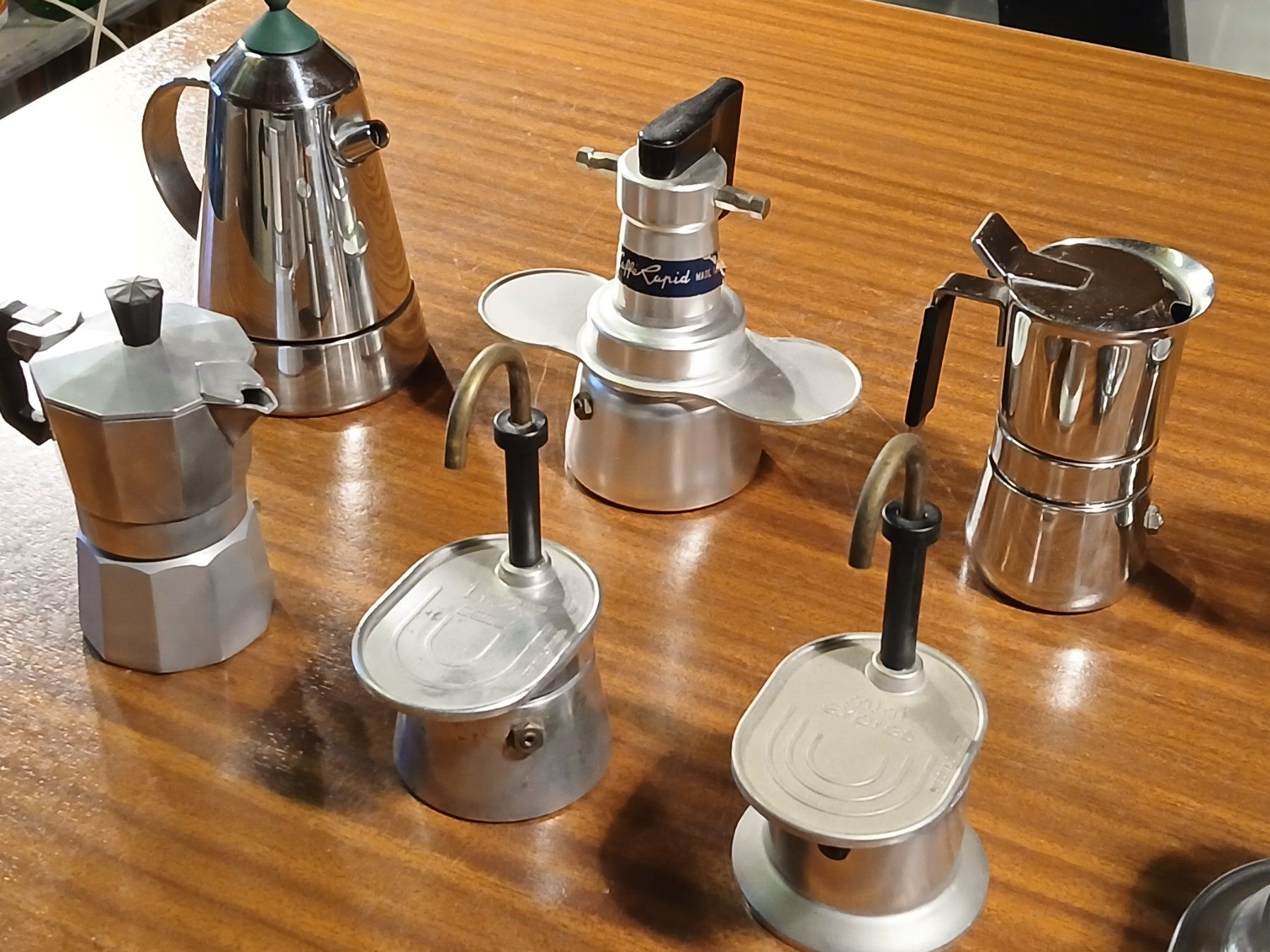 Macchine per caffè & Macchine per espresso: Sammlung von 10 Espressokochern – Usato da Zumikon venduto da Vollvintage 5