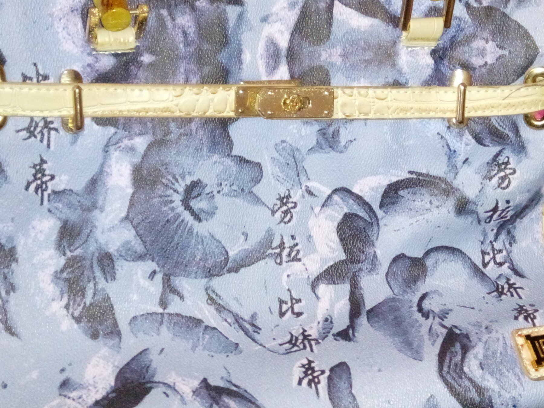 Laura Biagiotti Borse da donna: Neue Henkeltasche mit Blumenmuster – Nuovo e nell'imballaggio originale da Zürich venduto da Mitzi6 2