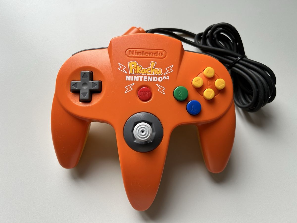 Nintendo Konsolen: AKTIONSPREIS! Nintendo 64 N64 Pokemon Pikachu Kontroller – Gebraucht aus Belp von center-discount 1