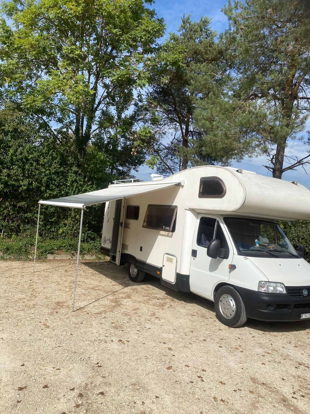 Fiat Véhicules de camping: Wohnmobil Ducato 2.8 mfk 08.25 – D'occasion à biel-bienne par Sekiz 7